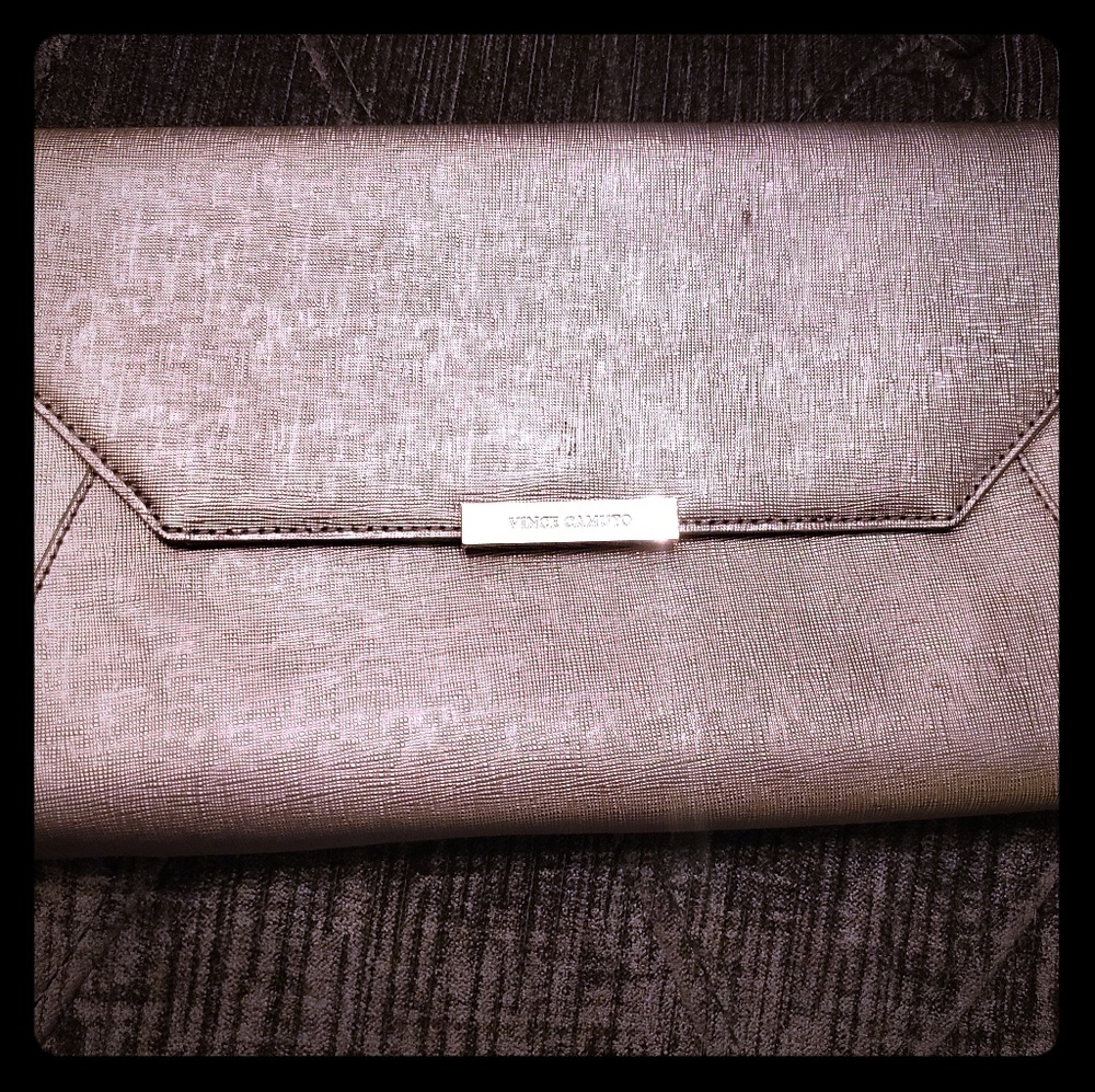 Vince Camuto